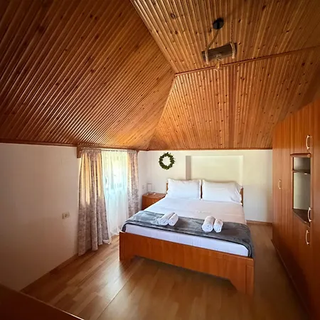 Hoxholli Villa Gramsh